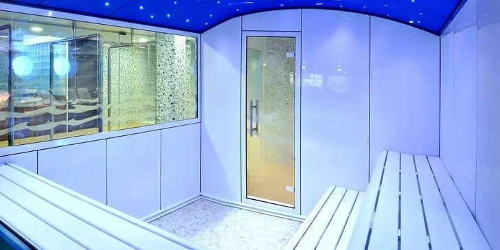 Letecky do Španělska: 4* hotel GHT Oasis Tossa, polopenze, bazén i animační programy