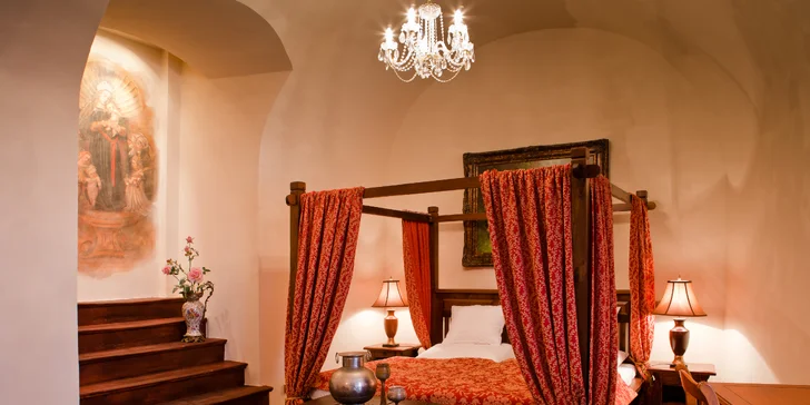 Pohádková romantika v Chateau Zbiroh: večeře v krčmě, wellness a prohlídka zámku