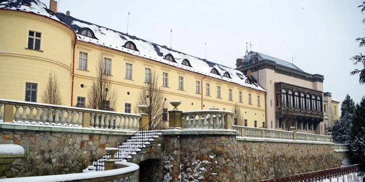 Pohádková romantika v Chateau Zbiroh: večeře v krčmě, wellness a prohlídka zámku