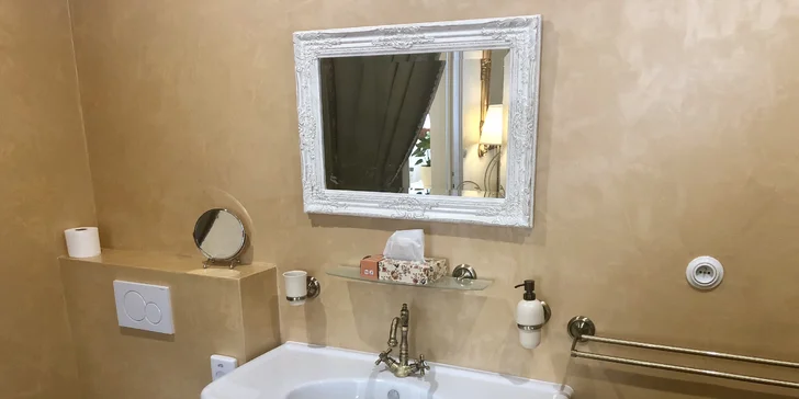 Pohádkový pobyt v centru Piešťan: oblíbená vila se snídaní i privátní wellness