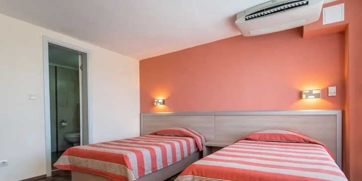 Dovolená v Bulharsku: pobyt ve 4* hotelu Longosa s all inclusive, 200 m od pláže, vč. letenek