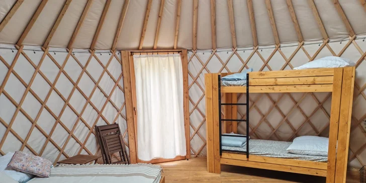 Originální ubytování v mongolské jurtě pro 2 až 4 osoby s možností snídaně