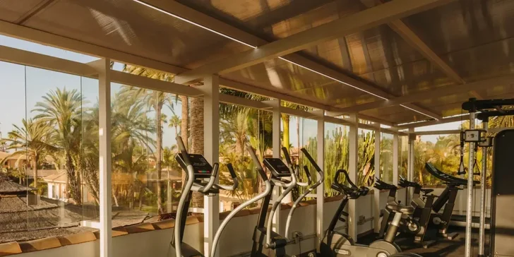 Kanárské ostrovy: 4* hotel Suites & Villas by Dunas, pláž s Modrou vlajkou, bazény, jídlo i letenky