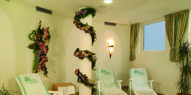 Pobyt v italských Alpách: hotel u sjezdovek a turistických tras, strava i wellness