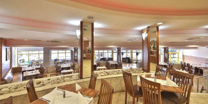 Varna letecky: hotel Kaliakra Mare**** u pláže, all inclusive, český dětský klub