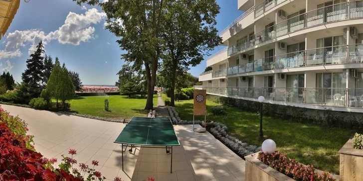 Varna letecky: hotel Kaliakra Mare**** u pláže, all inclusive, český dětský klub