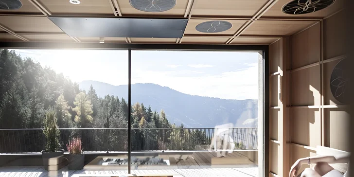 Aktivní dovolená i relax v Dolomitech: moderní hotel v přírodním parku, snídaně, wellness