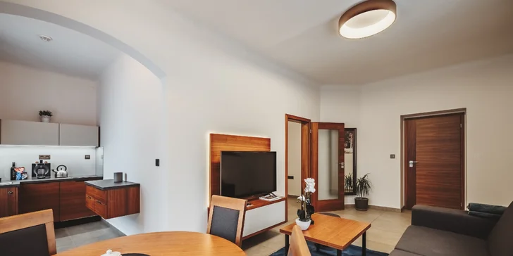 Krásné apartmány jen 800 m od zámku v Hluboké se snídaní i wellness