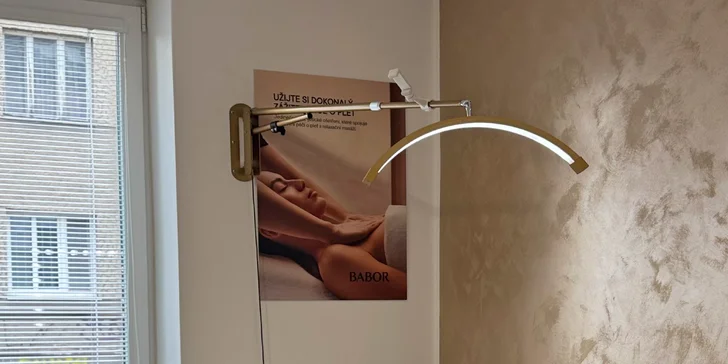 Kosmetické ošetření: základní i exkluzivní balíček nebo péče o mladistvou problematickou pleť