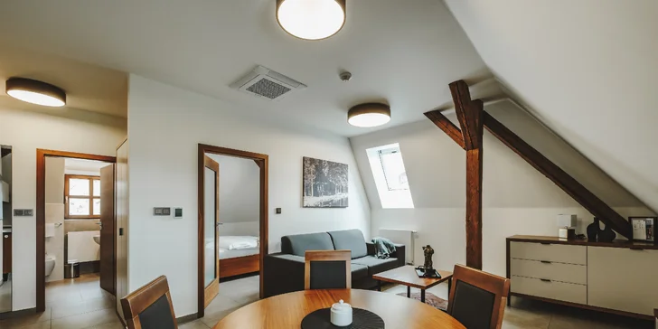 Krásné apartmány jen 800 m od zámku v Hluboké se snídaní i wellness