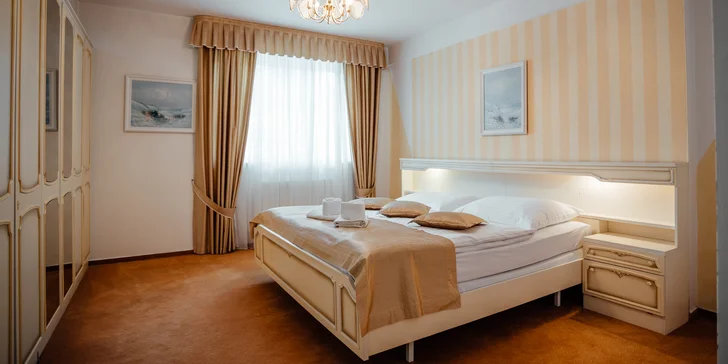 Pohádkový pobyt u zámku Bojnice se snídaněmi či polopenzí a wellness