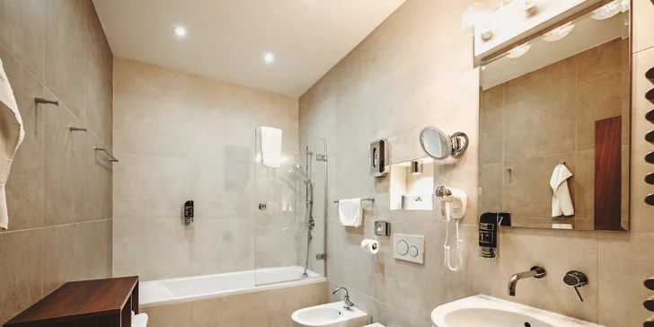 Krásné apartmány jen 800 m od zámku v Hluboké se snídaní i wellness