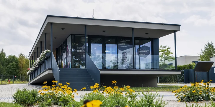 Dentální hygiena vč. air-flow a leštění zubů pro dospělé nebo děti od 10 let