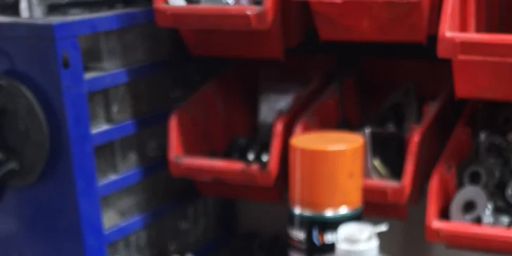 Přezutí pneumatik nebo přehození celých kol s vyvážením nebo bez + zdarma servisní prohlídka