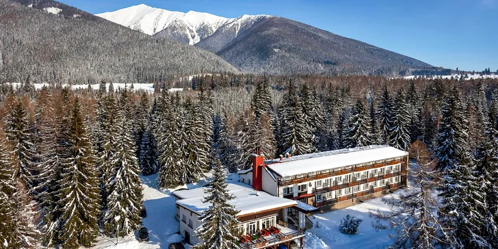 Liptovská pohoda s polopenzí a turistikou za rohem pro dva i rodinu