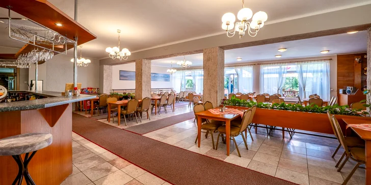 Liptovská pohoda s polopenzí a turistikou za rohem pro dva i rodinu