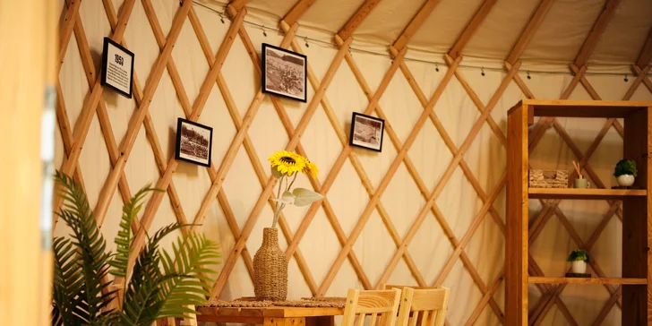 Originální ubytování v mongolské jurtě pro 2 až 4 osoby s možností snídaně