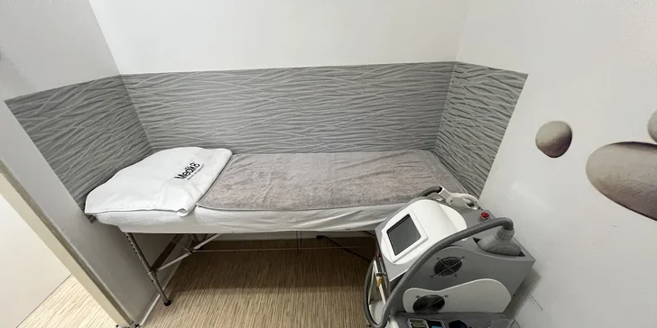 Dejte sbohem pigmentovým skvrnám, žilkám i akné: ošetření přístrojem IPL