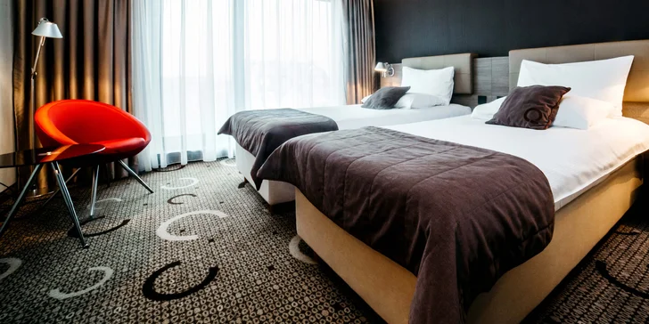 Moderní ubytování v centru Krakova: hotel se snídaní nebo polopenzí, výhled na Wawel