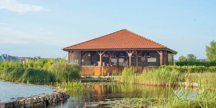 Rodinná dovolená v Bulharsku: 4* hotel s all inclusive vč. letenek, bazény, animace