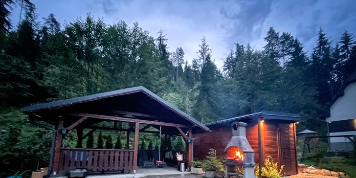 Pobyt v luxusních apartmánech nebo ve studiu s krbem v Demänovské Dolině: infrasauna v ceně, privátní káď od 3 nocí