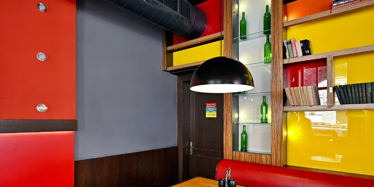 Tříchodové menu pro dvě osoby: carpaccio, hovězí líčka i dezert ze zmrzliny