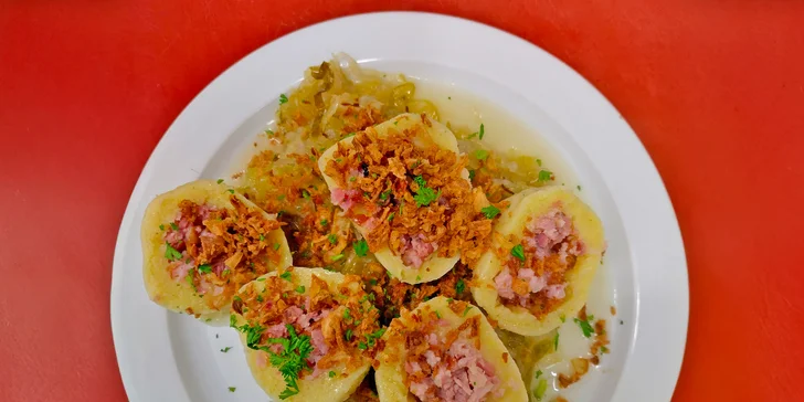 3chodové denní menu pro 1-2 osoby: polévka, hlavní jídlo, zákusek i nápoj