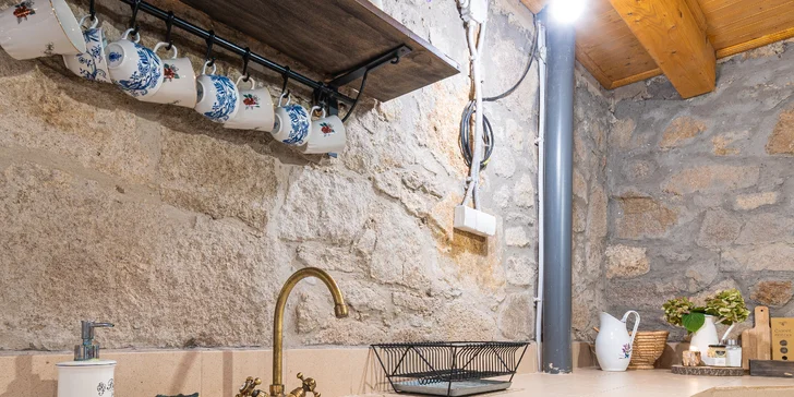 Zažijte slovenské Toskánsko: domeček uprostřed vinic v blízkosti Tokaje až pro 4 osoby