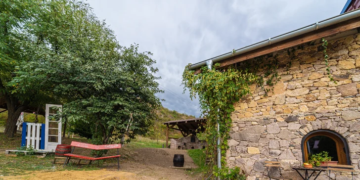 Zažijte slovenské Toskánsko: domeček uprostřed vinic v blízkosti Tokaje až pro 4 osoby