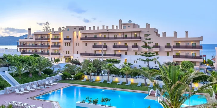 Kréta all inclusive vč. letenky: 4* hotel v letovisku Chania, na pláži a s bazény