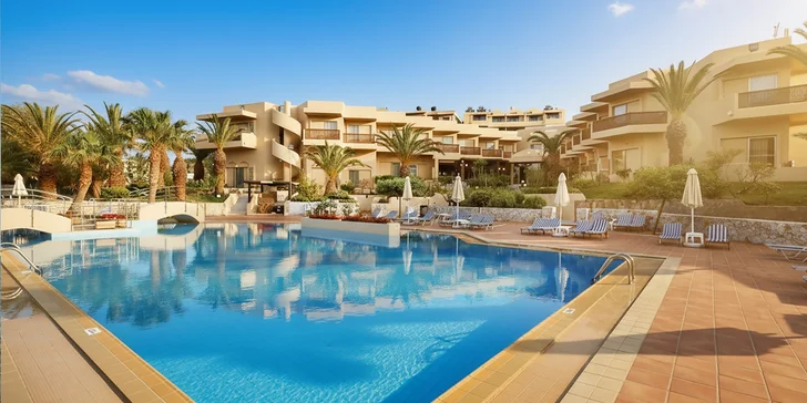 Kréta all inclusive vč. letenky: 4* hotel v letovisku Chania, na pláži a s bazény