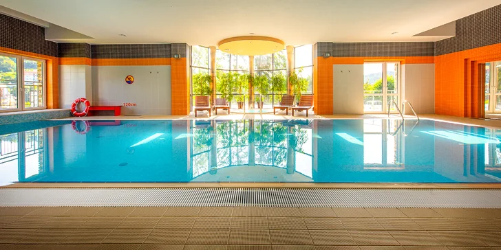 Pobyt v nádherném prostředí Krynice-Zdrój: snídaně či polopenze a neomezený wellness