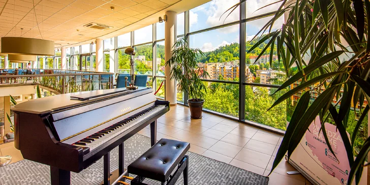 Pobyt v nádherném prostředí Krynice-Zdrój: snídaně či polopenze a neomezený wellness