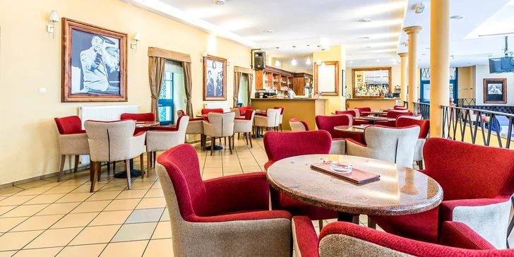 Romantika v Banské Štiavnici se snídaní, hodinou bowlingu a parkováním