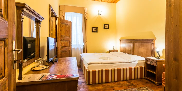 Romantika v Banské Štiavnici se snídaní, hodinou bowlingu a parkováním