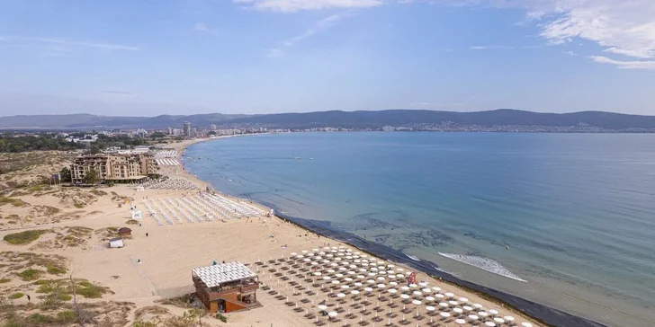 Bulharsko: hotel Zefir Beach*** přímo u pláže, bazény, jídlo a letenky