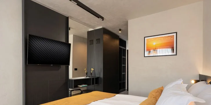 Bulharsko: hotel Zefir Beach*** přímo u pláže, bazény, jídlo a letenky