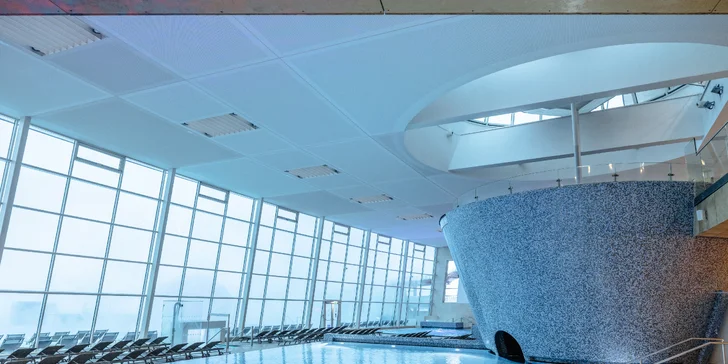 Dovolená v Kaprunu: moderní 4* hotel s polopenzí a bohatým saunovým a vodním světem