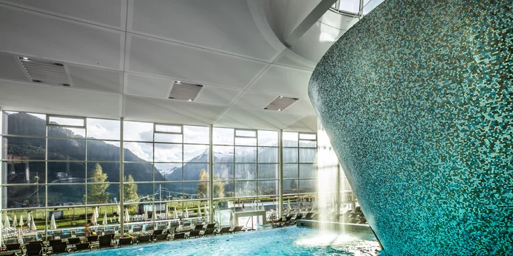 Dovolená v Kaprunu: moderní 4* hotel s polopenzí a bohatým saunovým a vodním světem