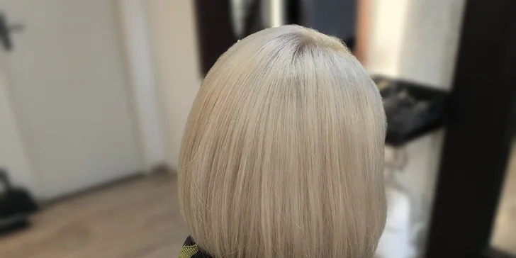 Čas na změnu: Dámský střih vč. regenerační masky i barvení