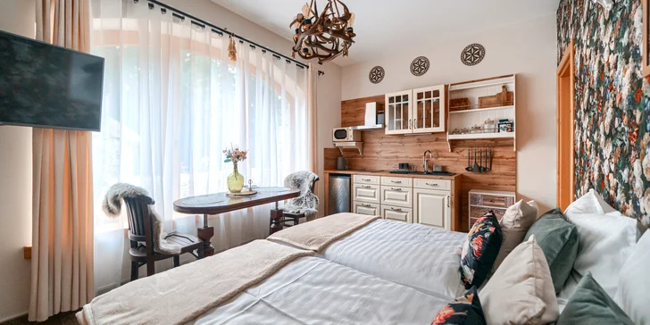 Pohádková vila v klidném prostředí jen 5 km od Zakopaného: unikátní pokoje i soukromý les