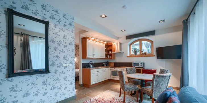 Pohádková vila v klidném prostředí jen 5 km od Zakopaného: unikátní pokoje i soukromý les