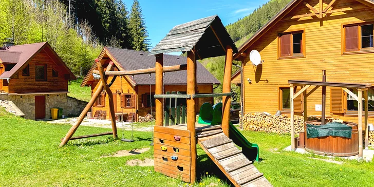 Zážitkové ubytování na Liptově: chaty v lůně přírody s koupací kádí