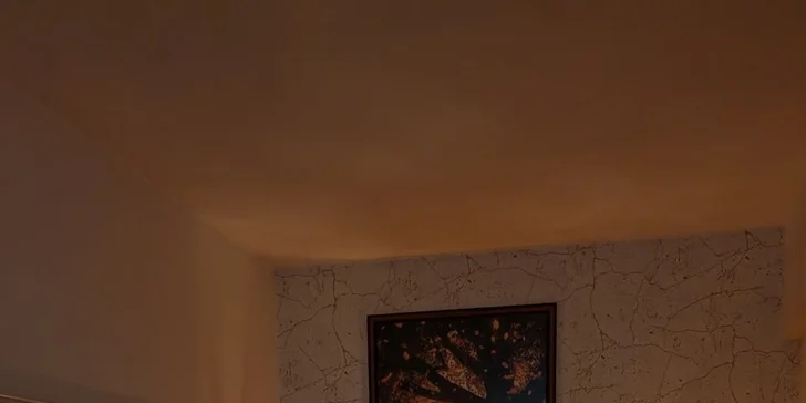 Masáž bolavých zad nebo nohou či manuální lifting obličeje s peelingem