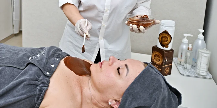 Masážní a relaxační rituály v centru Prahy: až 2 hodiny blaha