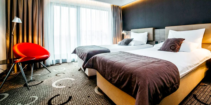 Moderní ubytování v centru Krakova: hotel se snídaní nebo polopenzí, výhled na Wawel