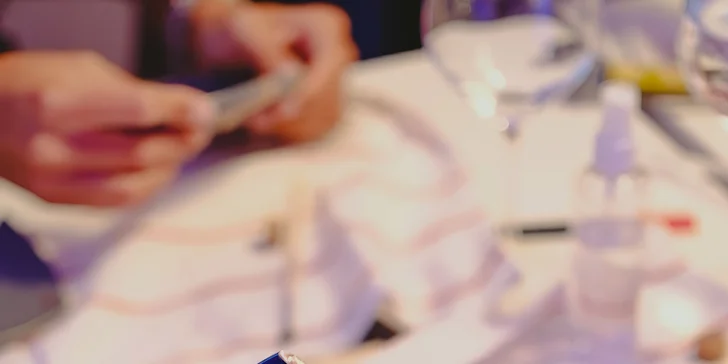 Oprava předmětů zlatem: 3hod. kurz japonského umění Kintsugi i čajový obřad