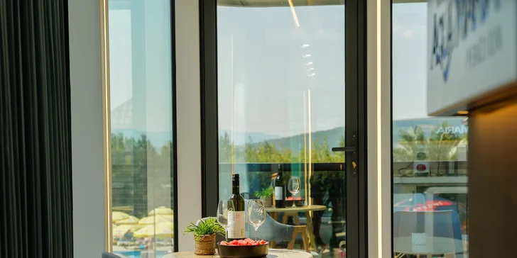 Zemplín: netradiční pobyt v kapslovém domě se snídaní či polopenzí i wellness