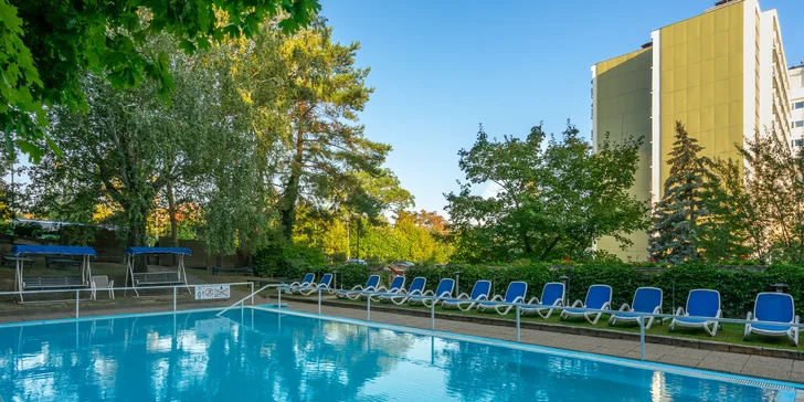 Krásný resort 5 minut od termálů Hévíz s polopenzí a neomezeným wellness