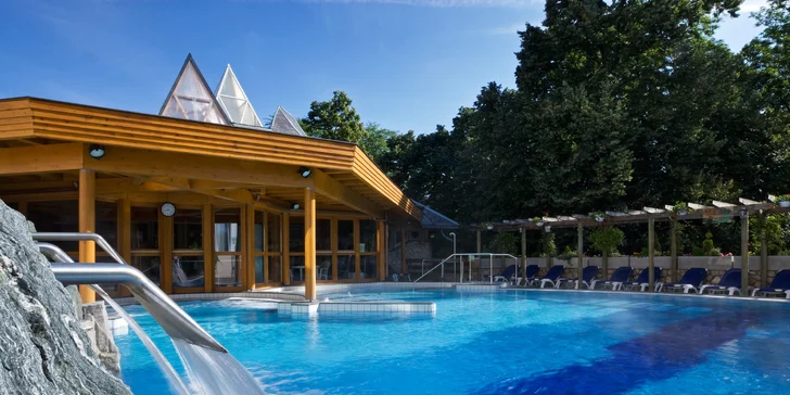 Krásný resort 5 minut od termálů Hévíz s polopenzí a neomezeným wellness